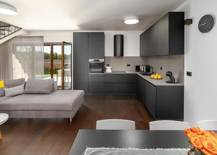 Casa Venus * Majkusi